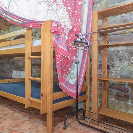 Conjunto Rural La Tejedora. Y Estudios Familiares.