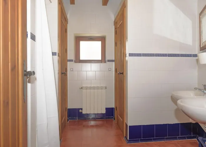 Conjunto Rural La Tejedora. Y Estudios Familiares. Vandrerhjem