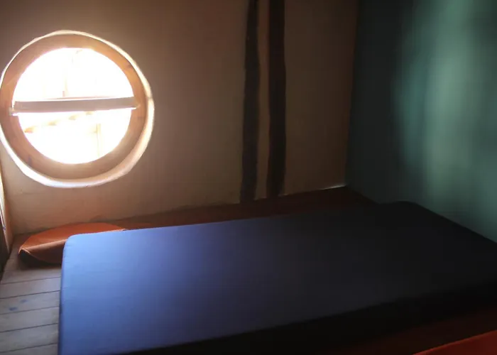 Vandrerhjem Conjunto Rural La Tejedora. Y Estudios Familiares. Rasines