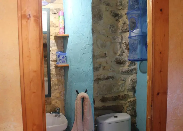 Vandrerhjem Conjunto Rural La Tejedora. Y Estudios Familiares.