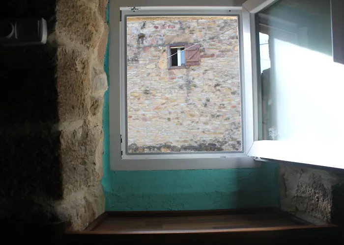 Vandrerhjem Conjunto Rural La Tejedora. Y Estudios Familiares.