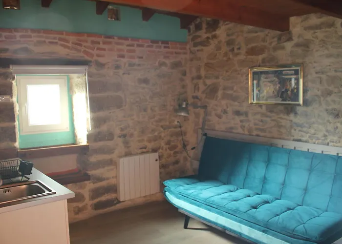 Conjunto Rural La Tejedora. Y Estudios Familiares. Vandrerhjem